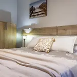 Apartment Moderno, Con Acceso Y Jardin Privado, Playa A 50 M