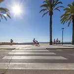 Apartment Moderno, Con Acceso Y Jardin Privado, Playa A 50 M *