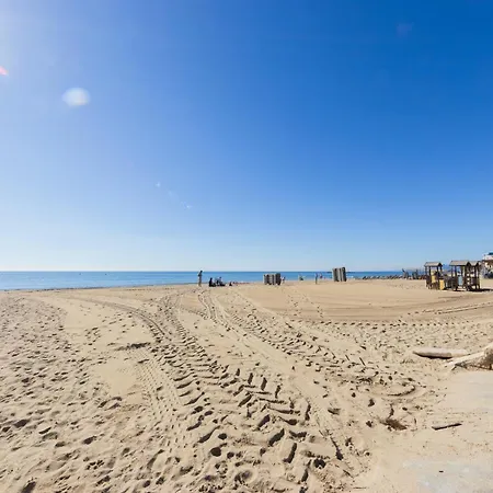 Moderno, Con Acceso Y Jardin Privado, Playa A 50 M Daire